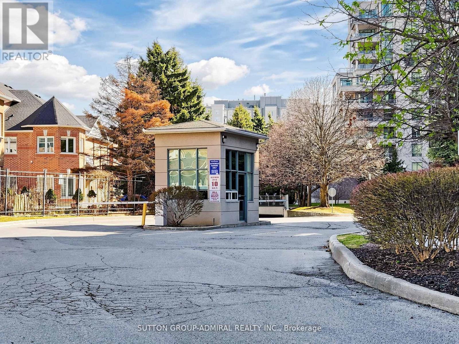 704 - 1 Emerald Lane, Vaughan (Crestwood-Springfarm-Yorkhill), Ontario  L4J 8N2 - Photo 35 - N13844340