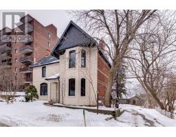 3 - 167 COLLIER STREET, Barrie, Ontario