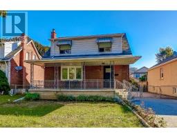 9 CULNAN AVENUE, Toronto, Ontario