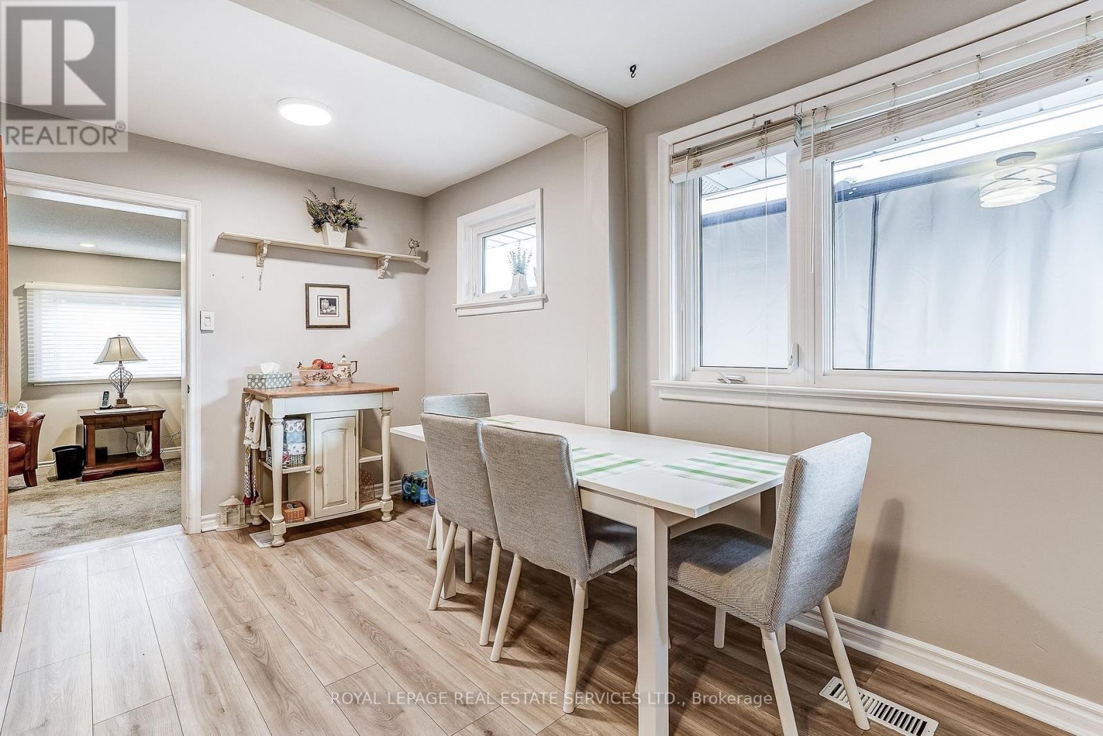 27 Sora Drive, Mississauga, Ontario  L5M 1B3 - Photo 12 - W13844178