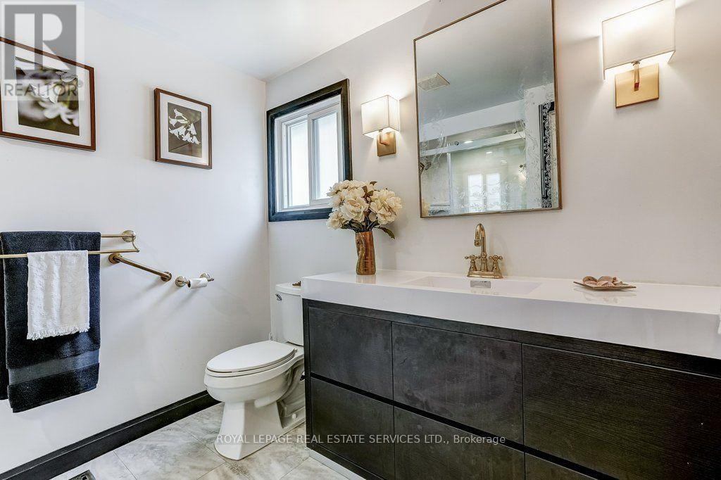1770 Hyde Mill Crescent, Mississauga, Ontario  L5N 0A7 - Photo 23 - W13844180