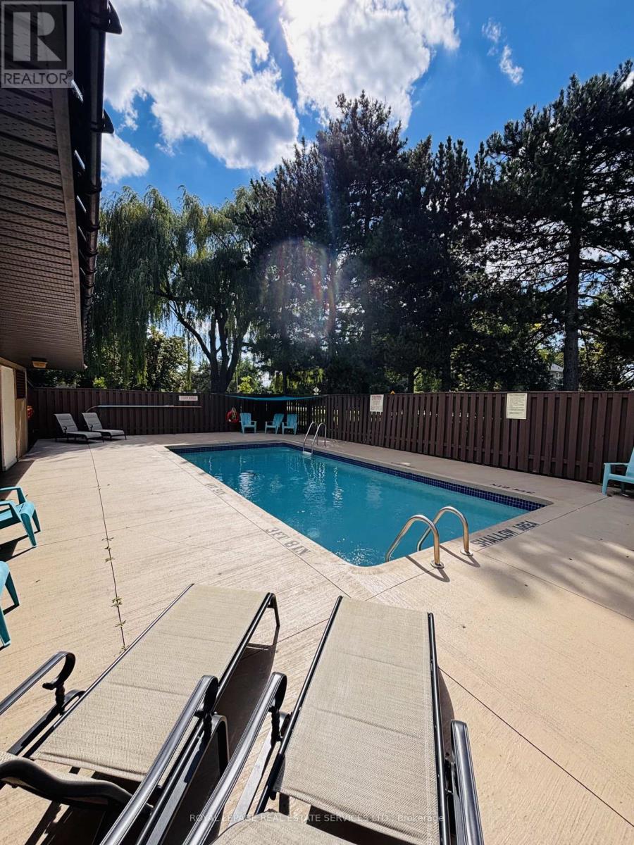 1770 Hyde Mill Crescent, Mississauga, Ontario  L5N 0A7 - Photo 38 - W13844180