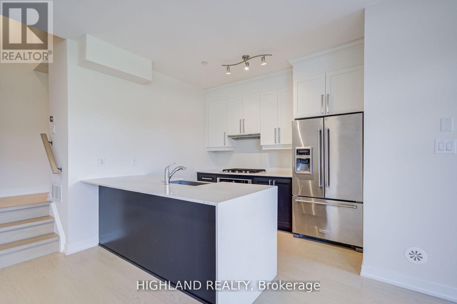 9 - 4070 Parkside Village Drive, Mississauga, Ontario  L5B 0K2 - Photo 7 - W13844198