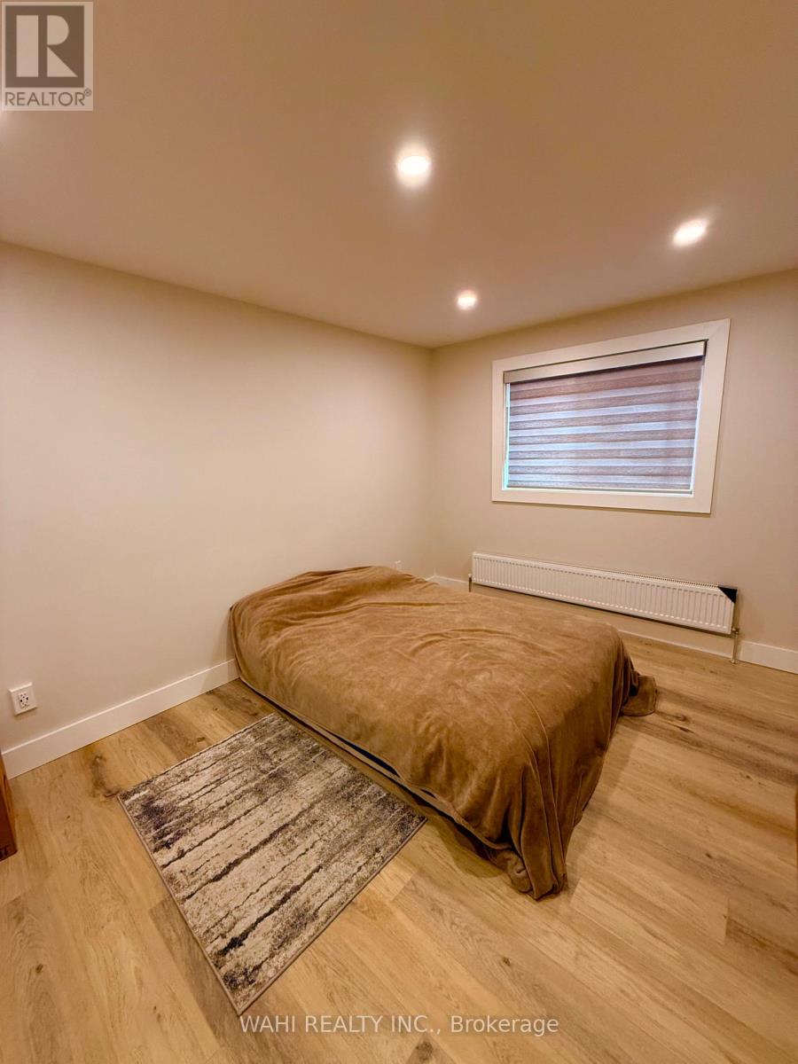 Unit 2 - 24 Lloyd George Avenue, Toronto, Ontario  M8W 3W4 - Photo 11 - W13844270