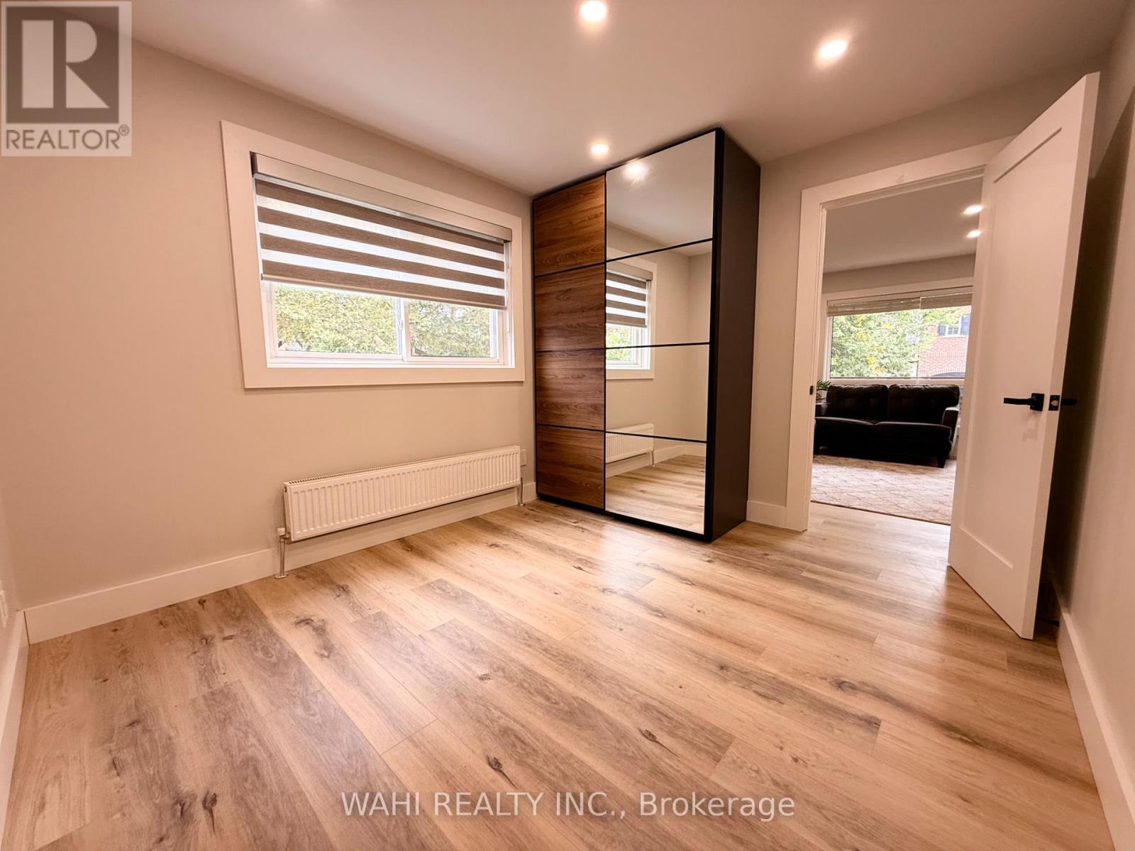 Unit 2 - 24 Lloyd George Avenue, Toronto, Ontario  M8W 3W4 - Photo 13 - W13844270