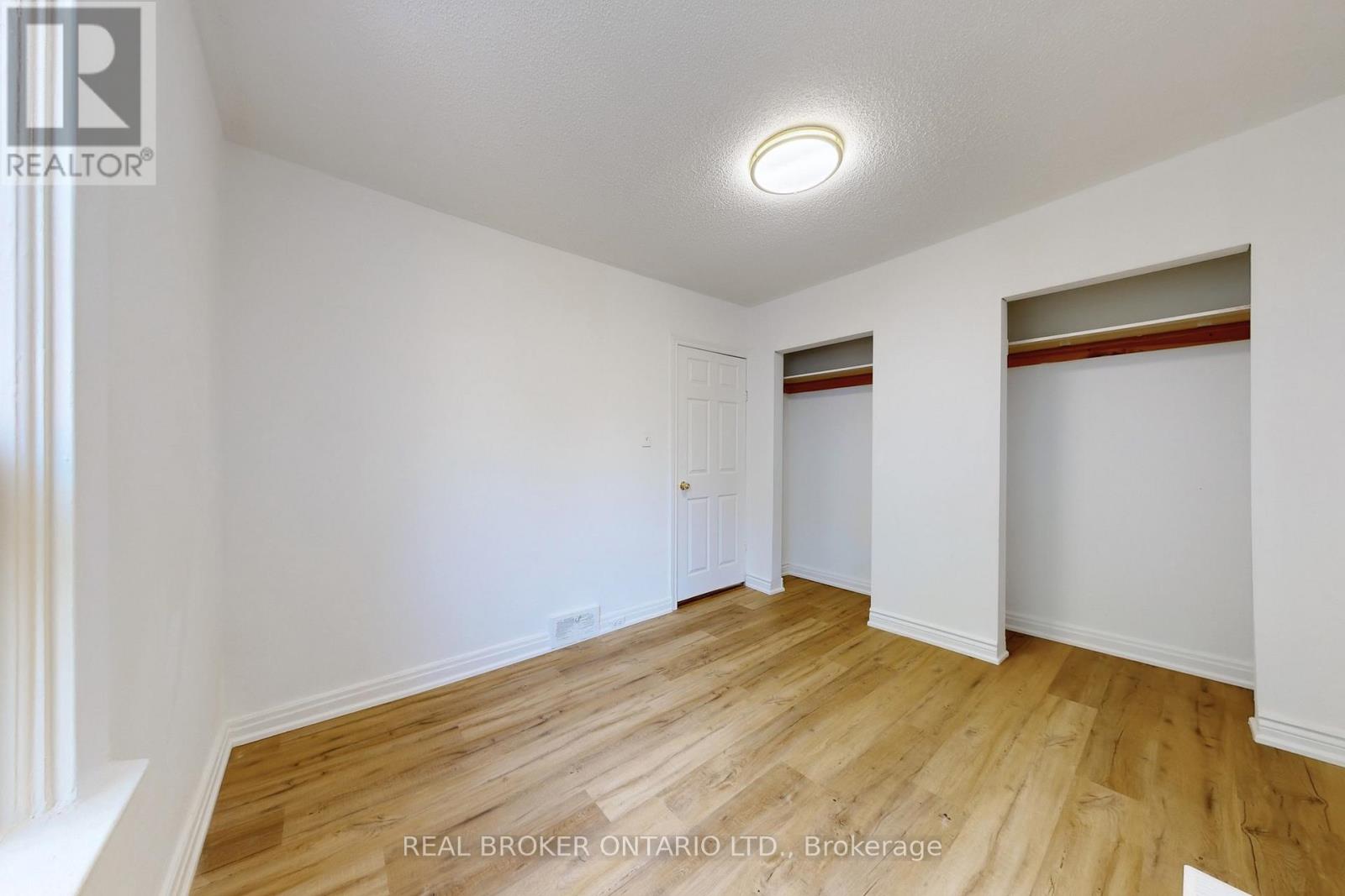 Main - 102 Bowie Avenue, Toronto, Ontario  M6E 2P7 - Photo 18 - W13844300