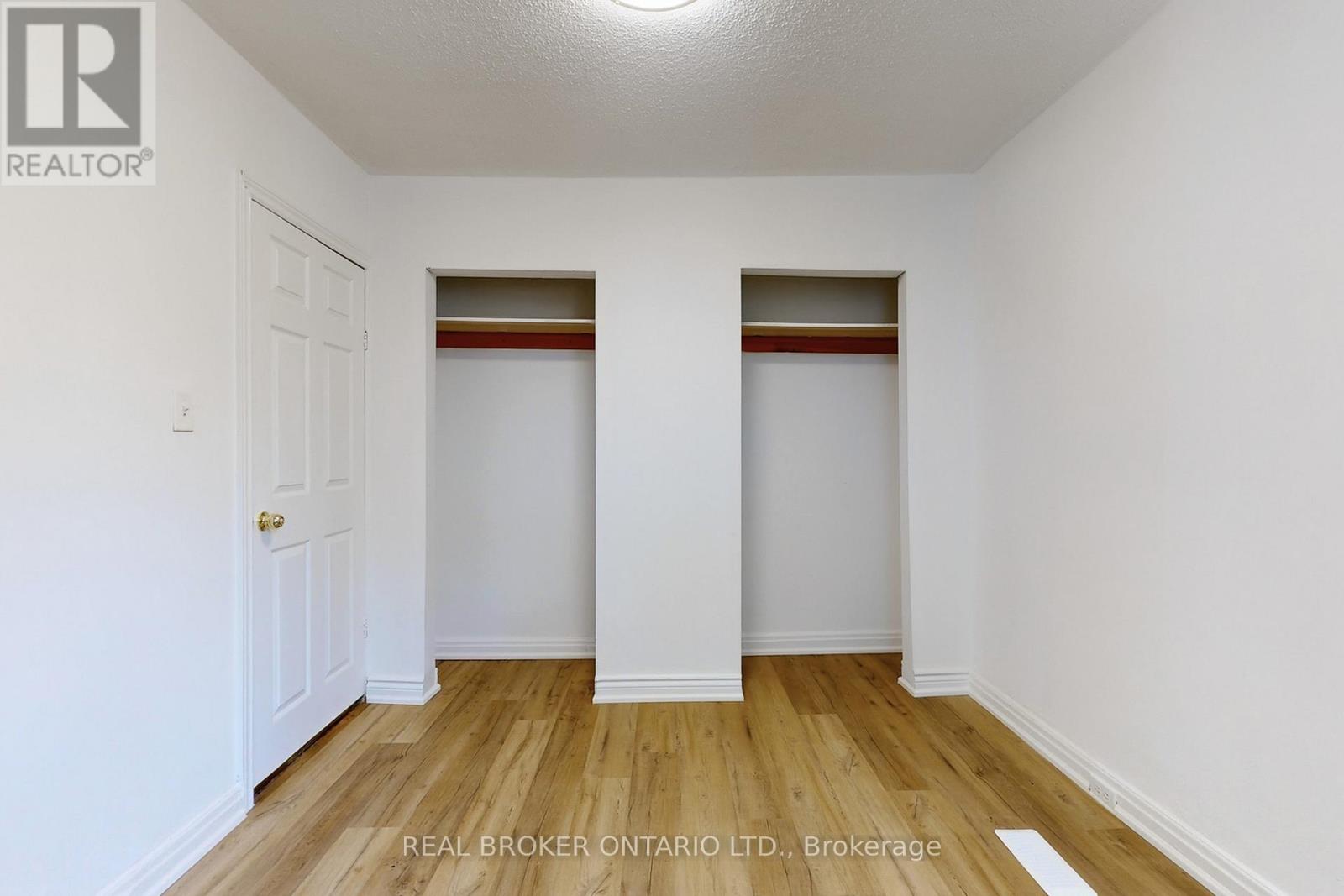 Main - 102 Bowie Avenue, Toronto, Ontario  M6E 2P7 - Photo 19 - W13844300