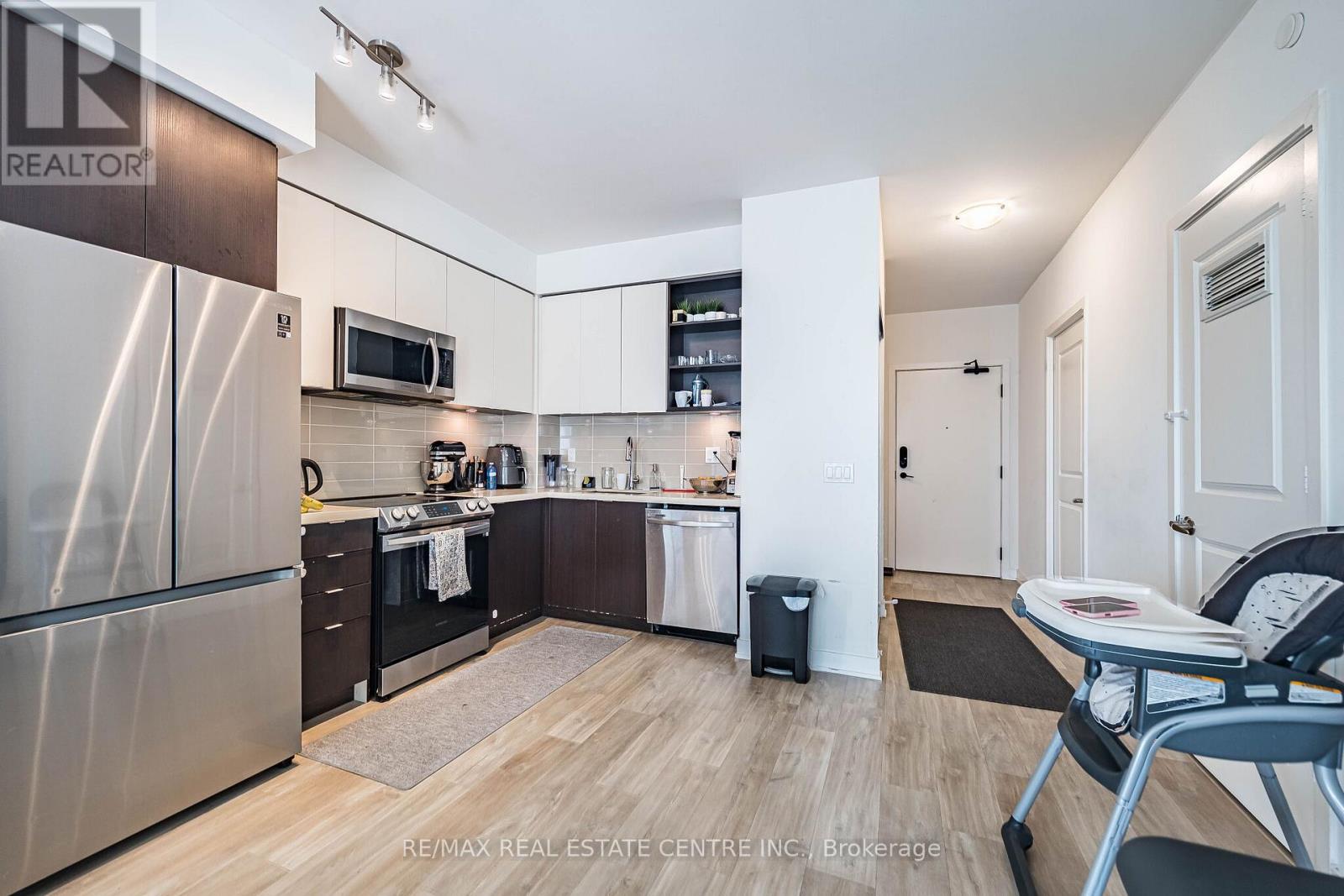 1906 - 4675 Metcalfe Avenue, Mississauga, Ontario L5M 0Z8 - Photo 12 - W13844354