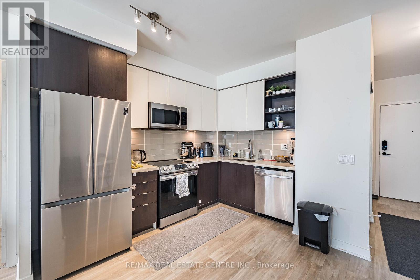 1906 - 4675 Metcalfe Avenue, Mississauga, Ontario L5M 0Z8 - Photo 13 - W13844354