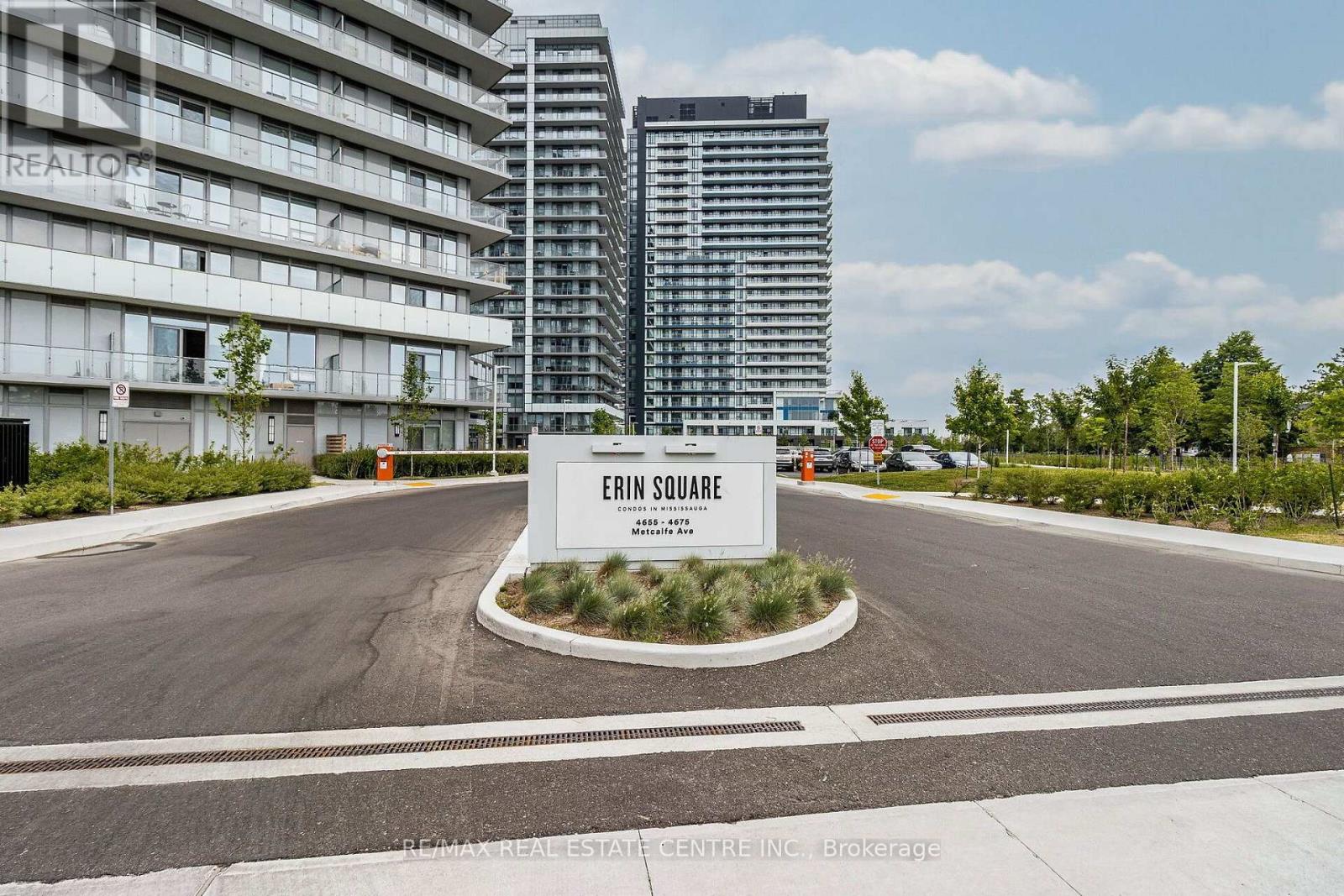 1906 - 4675 Metcalfe Avenue, Mississauga, Ontario L5M 0Z8 - Photo 2 - W13844354