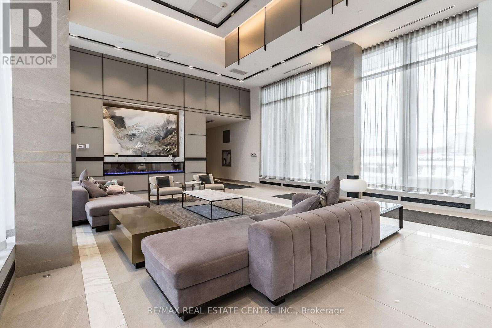 1906 - 4675 Metcalfe Avenue, Mississauga, Ontario L5M 0Z8 - Photo 4 - W13844354
