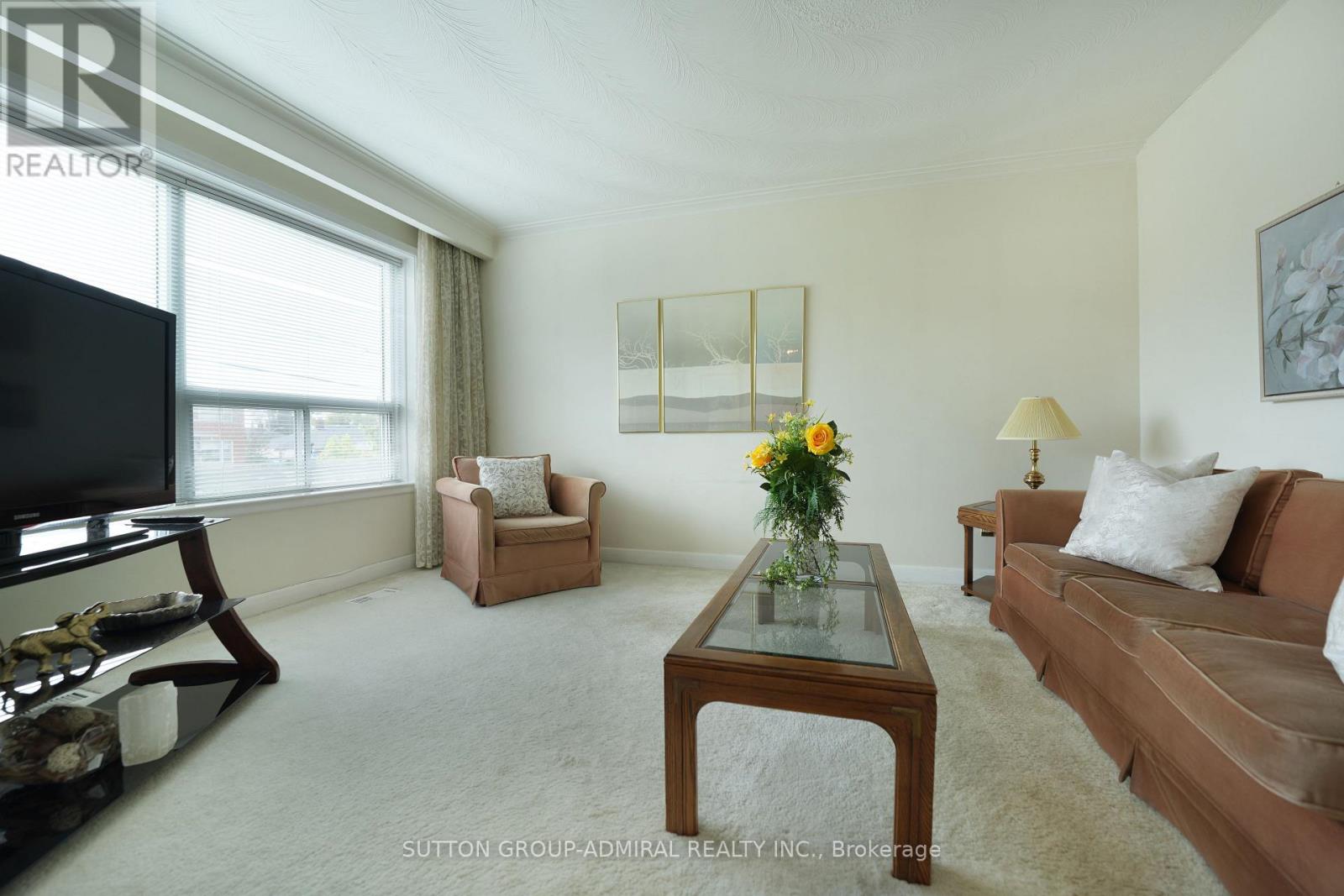 14 Thurrock Road, Toronto, Ontario  M3L 1P6 - Photo 11 - W13844382