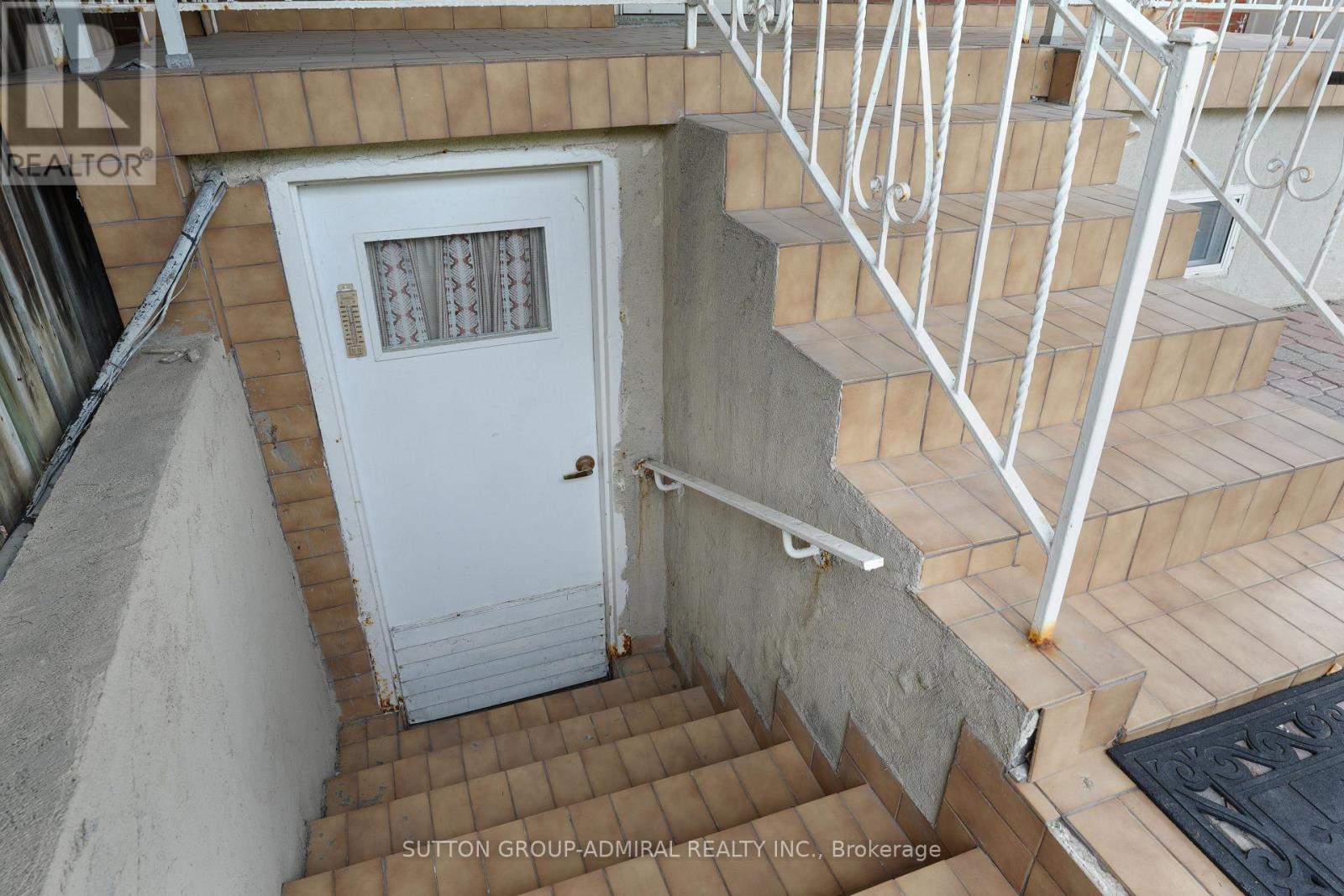 14 Thurrock Road, Toronto, Ontario  M3L 1P6 - Photo 24 - W13844382