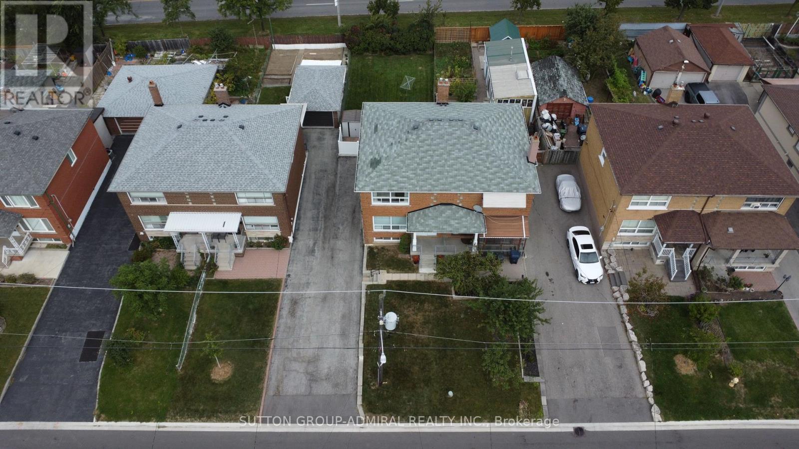 14 Thurrock Road, Toronto, Ontario  M3L 1P6 - Photo 29 - W13844382