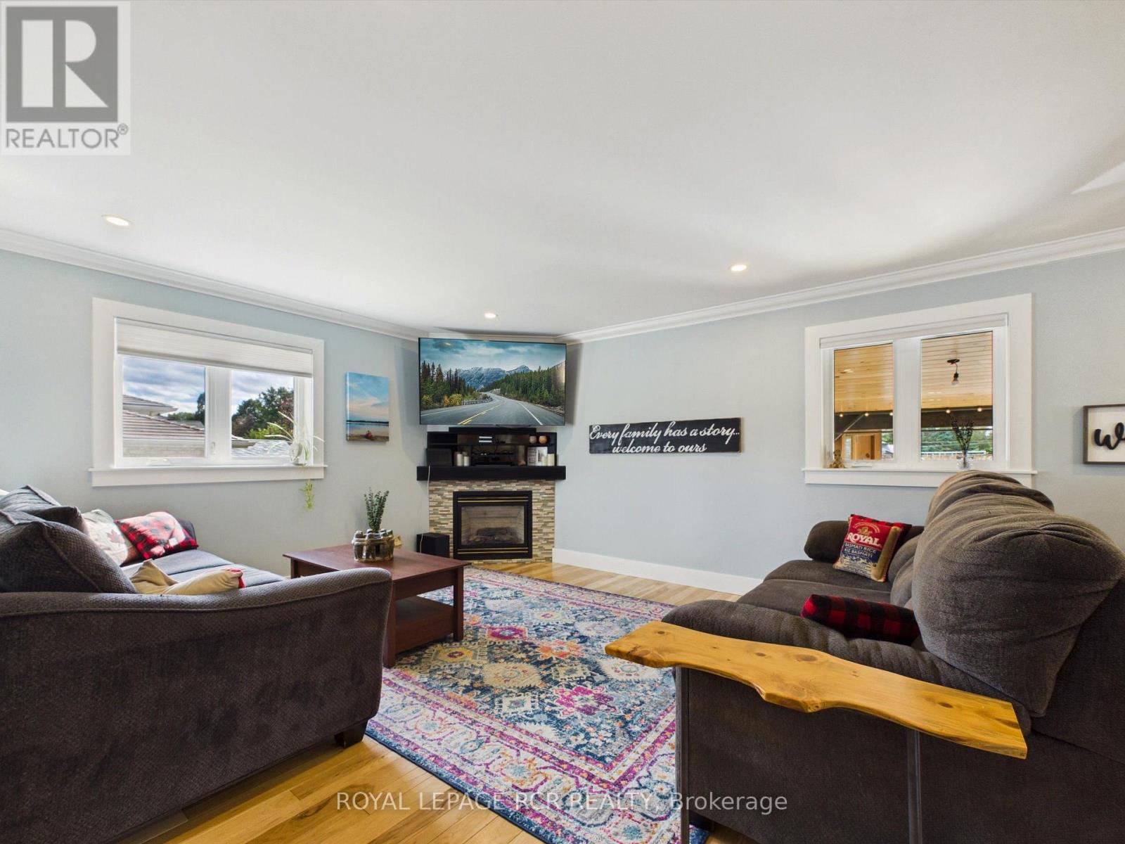 16 Loree Drive, Adjala-Tosorontio, Ontario  L0M 1J0 - Photo 12 - N13836464