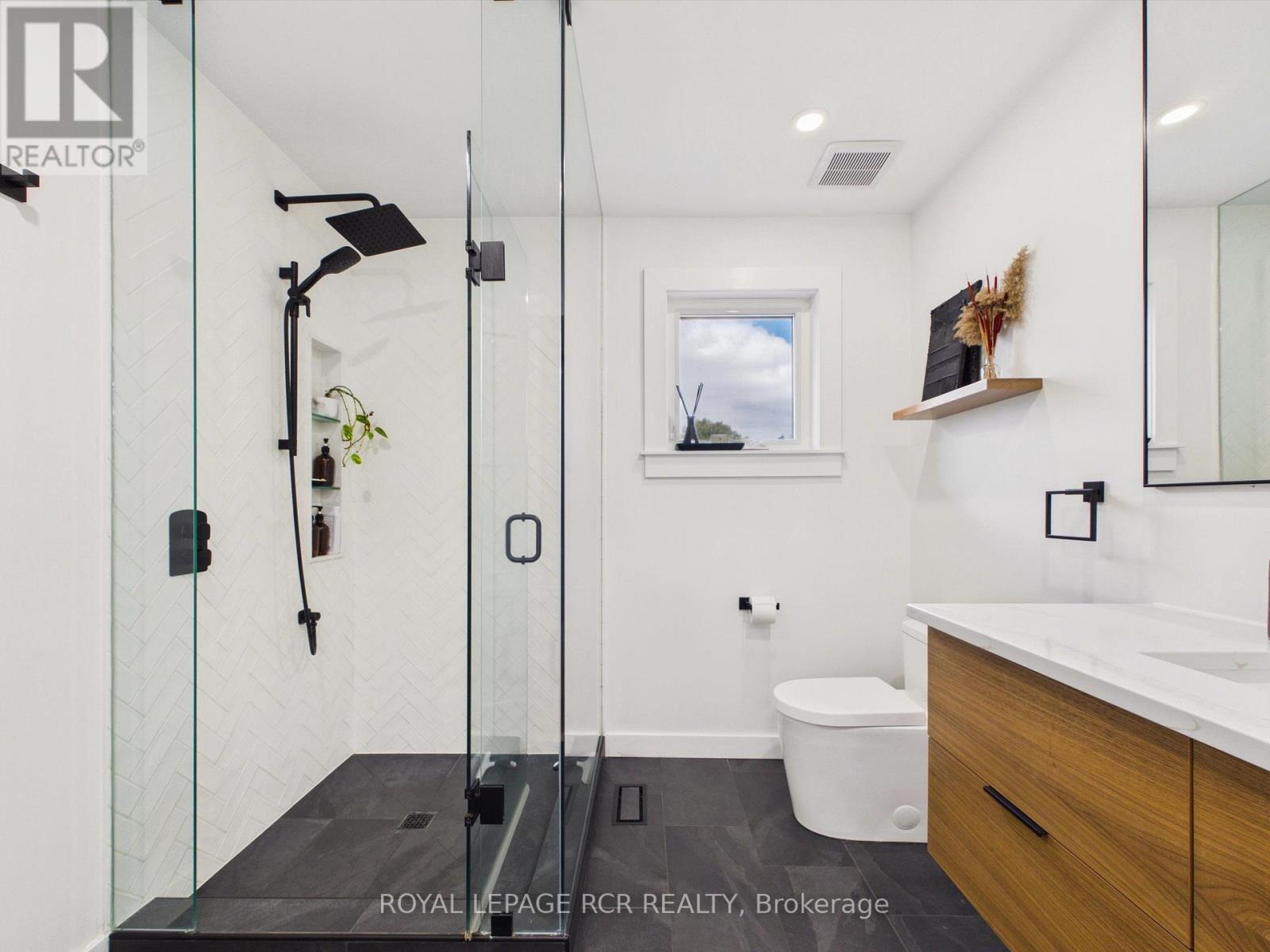 16 Loree Drive, Adjala-Tosorontio, Ontario  L0M 1J0 - Photo 28 - N13836464