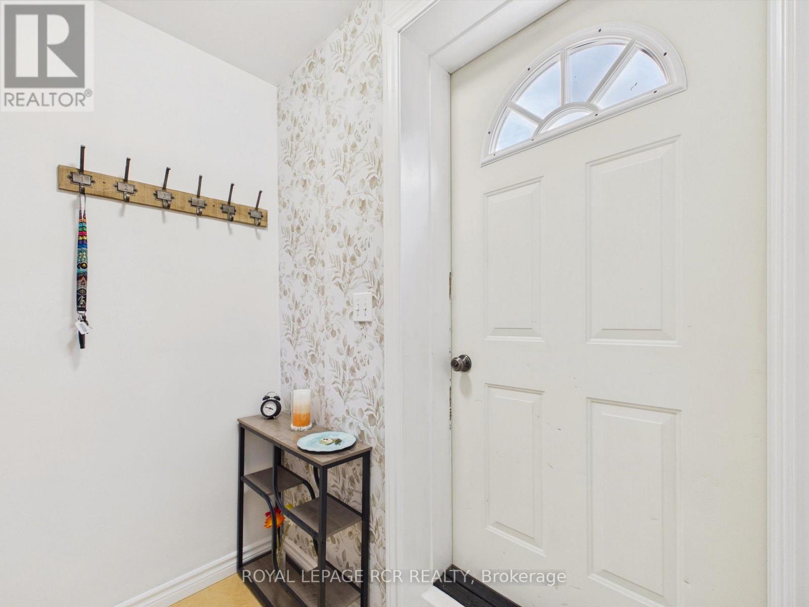 16 Loree Drive, Adjala-Tosorontio, Ontario  L0M 1J0 - Photo 32 - N13836464