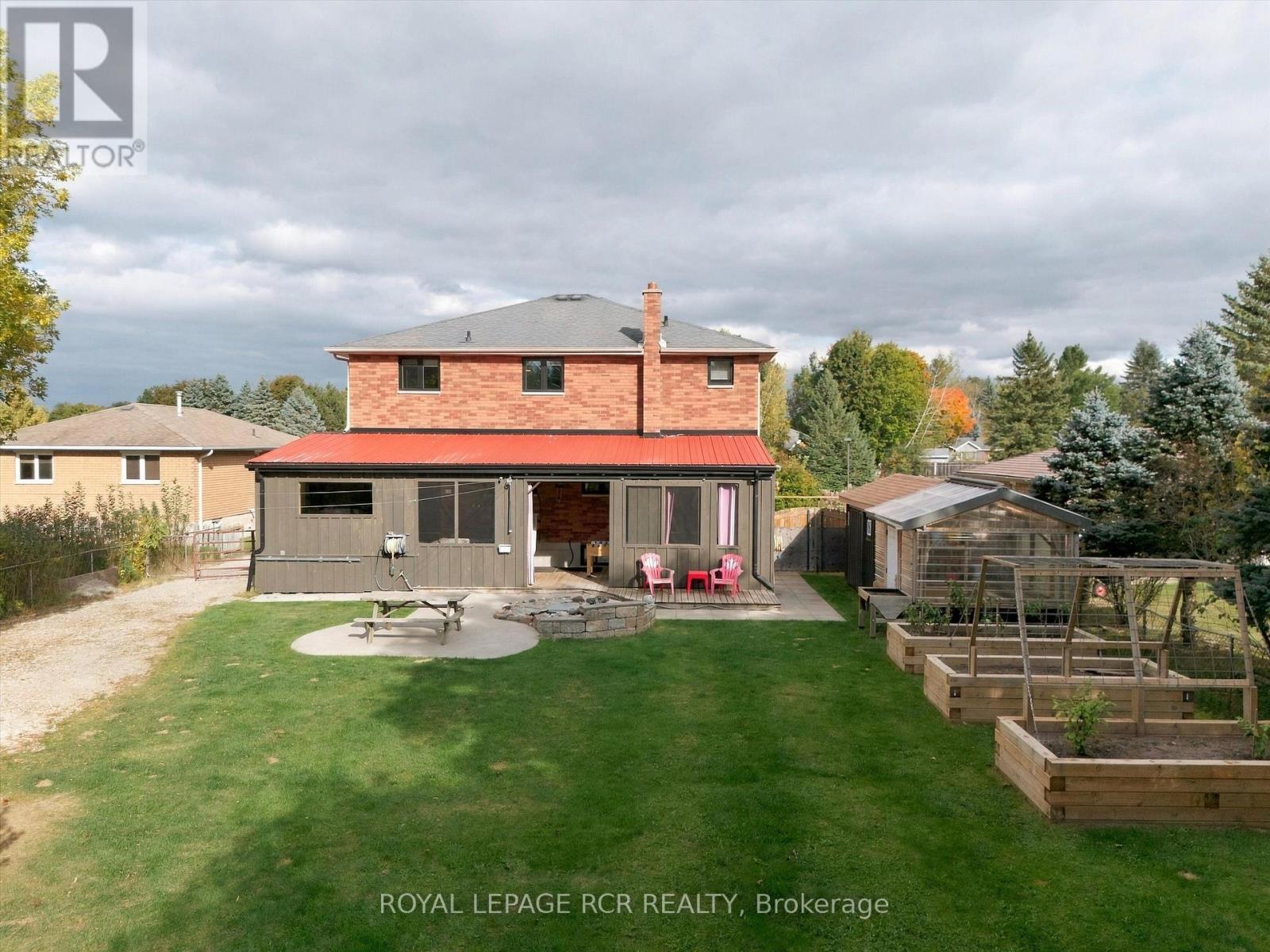 16 Loree Drive, Adjala-Tosorontio, Ontario  L0M 1J0 - Photo 35 - N13836464