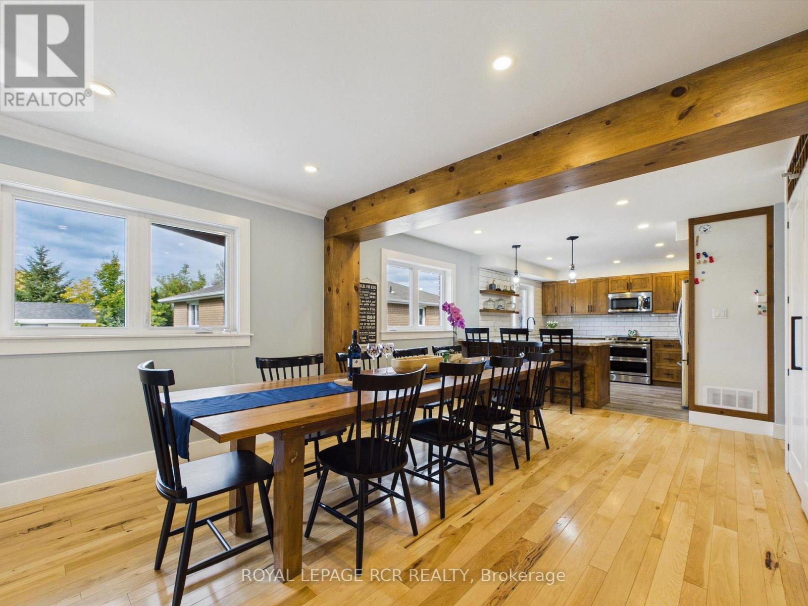 16 Loree Drive, Adjala-Tosorontio, Ontario  L0M 1J0 - Photo 11 - N13836464