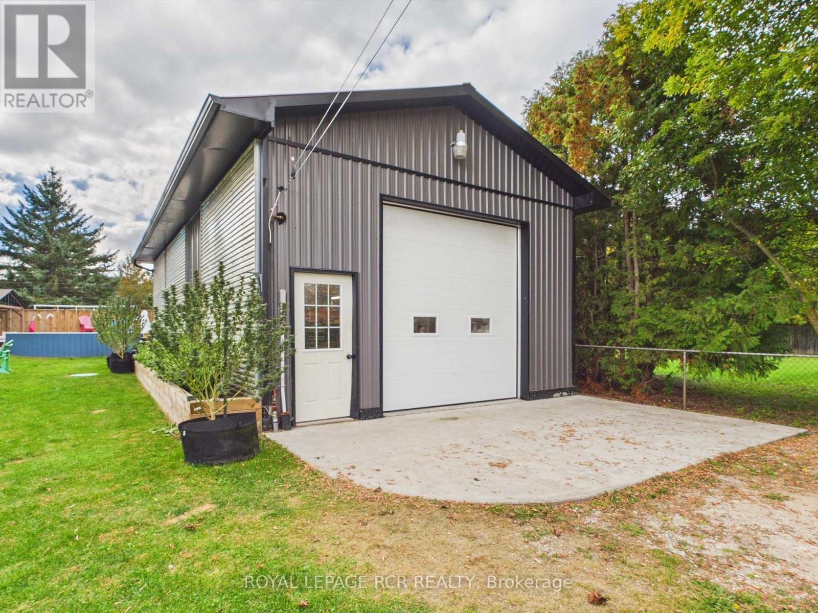 16 Loree Drive, Adjala-Tosorontio, Ontario  L0M 1J0 - Photo 37 - N13836464