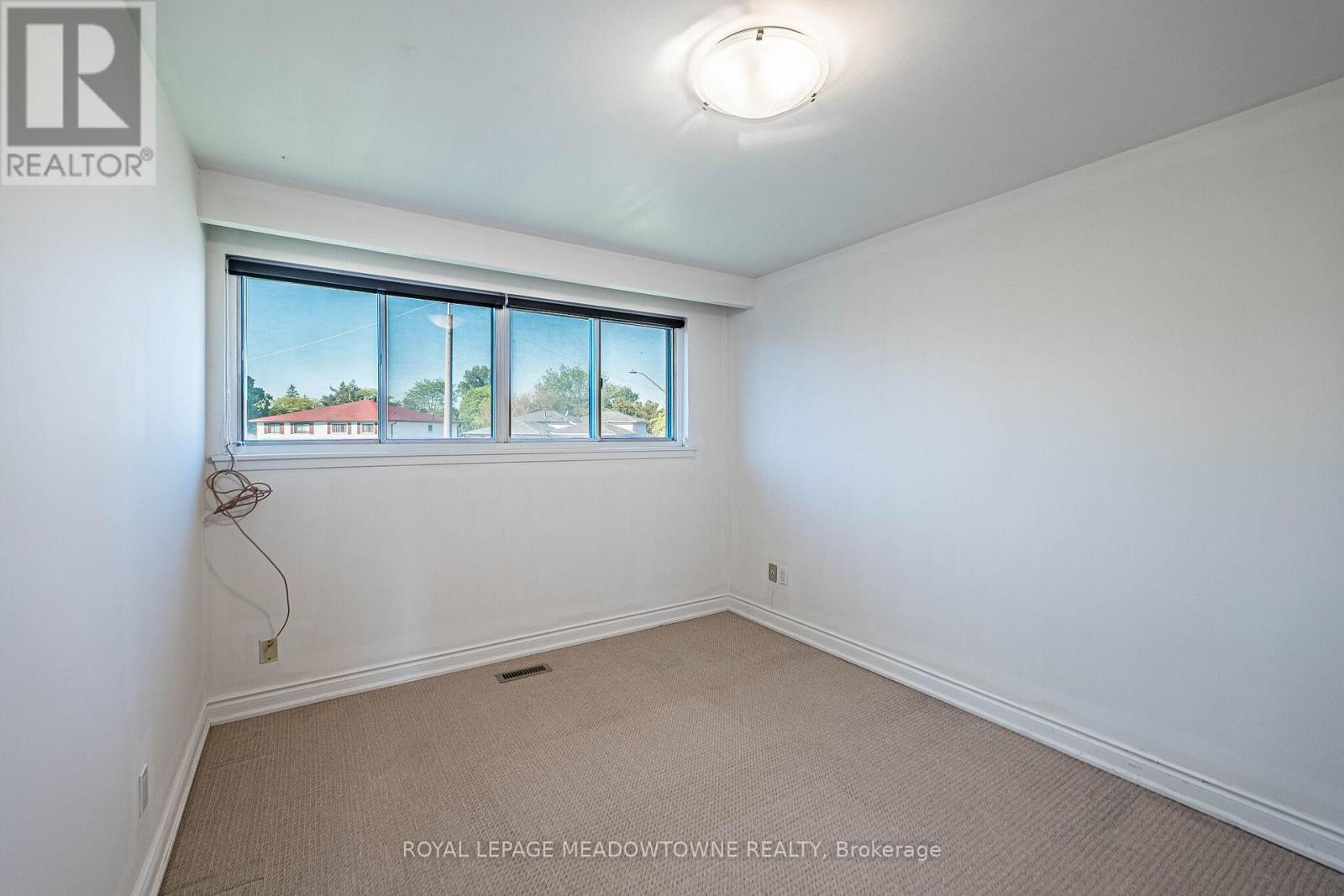 2155 Pashak Court, Mississauga, Ontario  L5A 1H8 - Photo 14 - W13464792