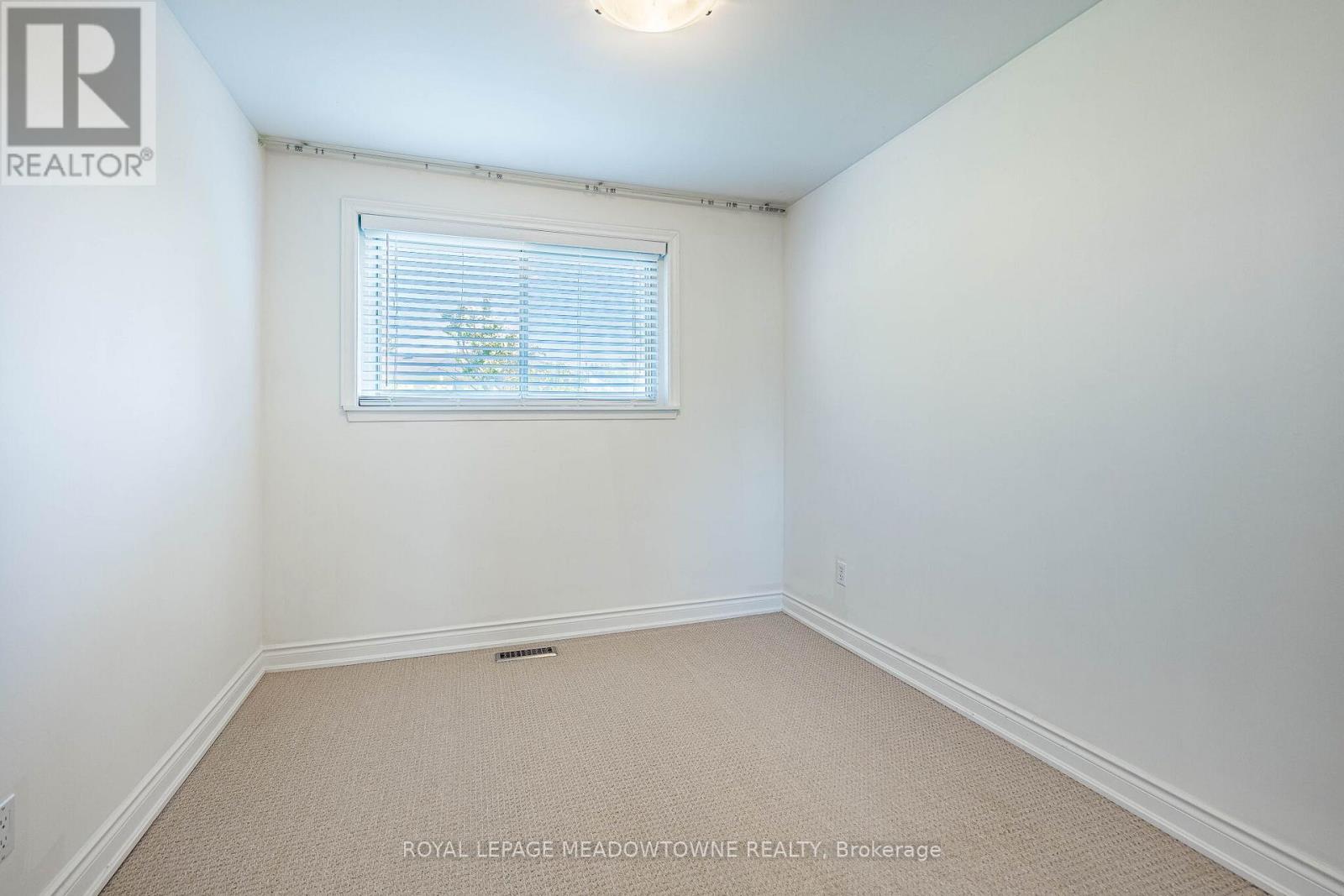2155 Pashak Court, Mississauga, Ontario  L5A 1H8 - Photo 15 - W13464792