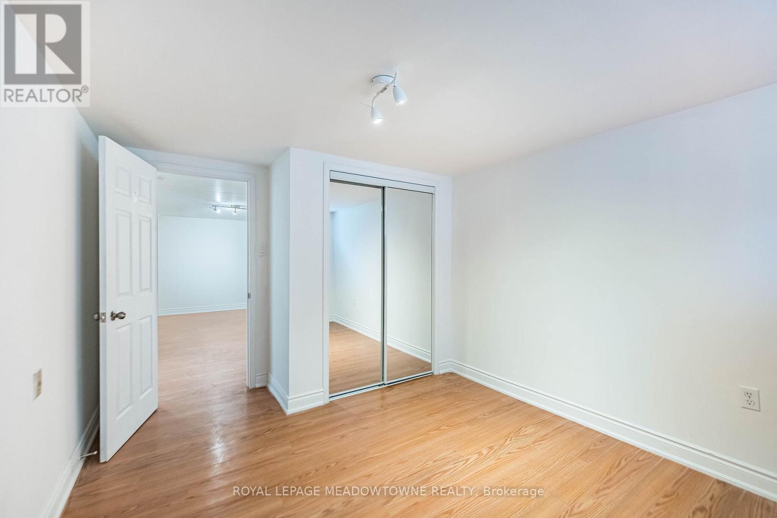 2155 Pashak Court, Mississauga, Ontario  L5A 1H8 - Photo 23 - W13464792