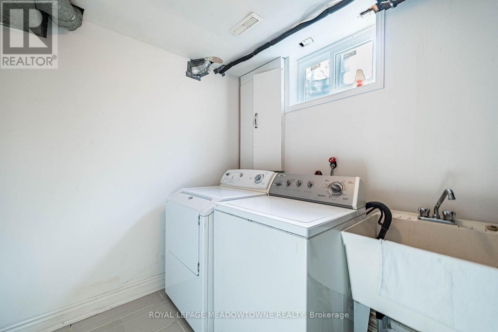 2155 Pashak Court, Mississauga, Ontario  L5A 1H8 - Photo 24 - W13464792