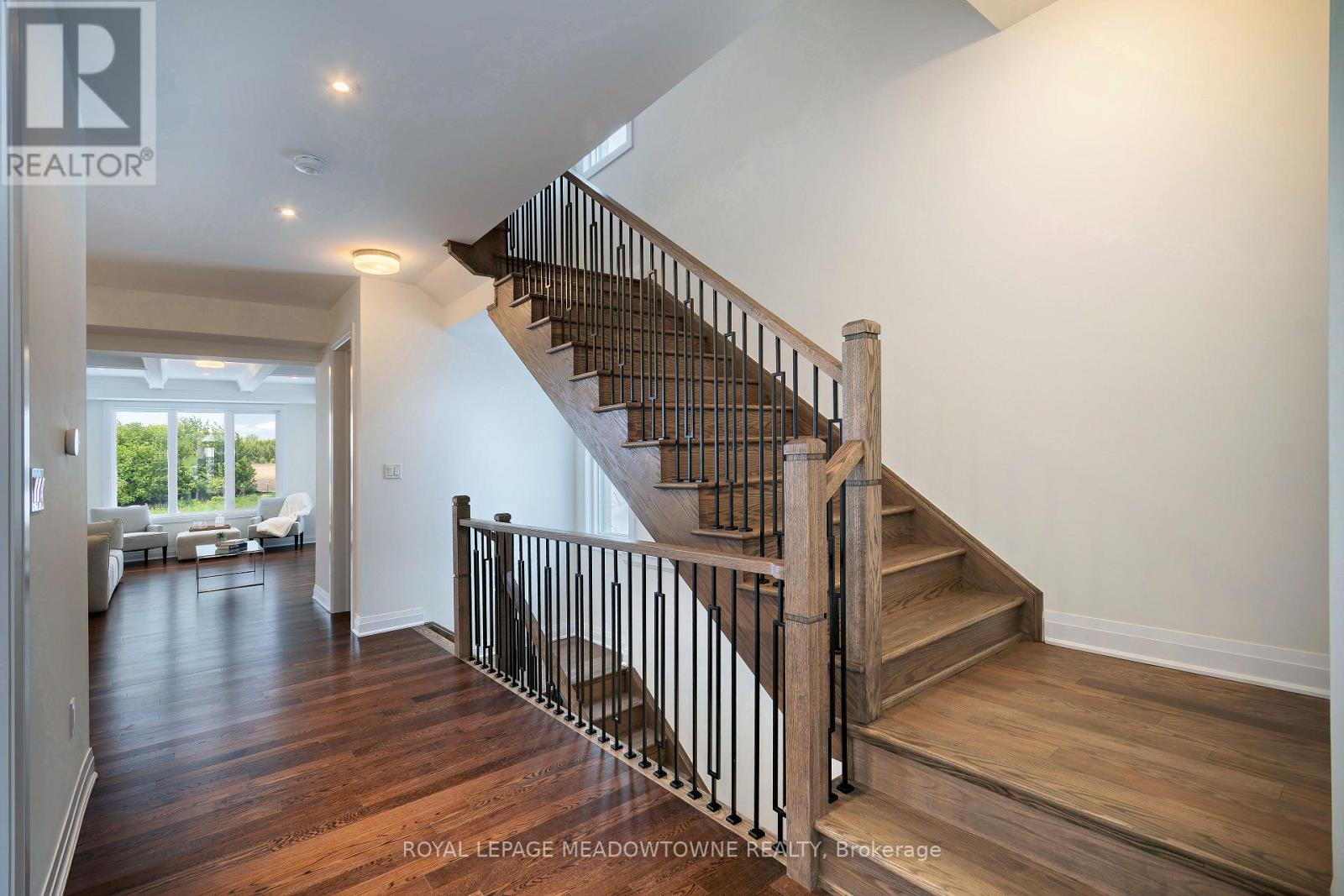 68 Spiritwood Way, Brampton, Ontario  L7A 5L9 - Photo 4 - W13735016