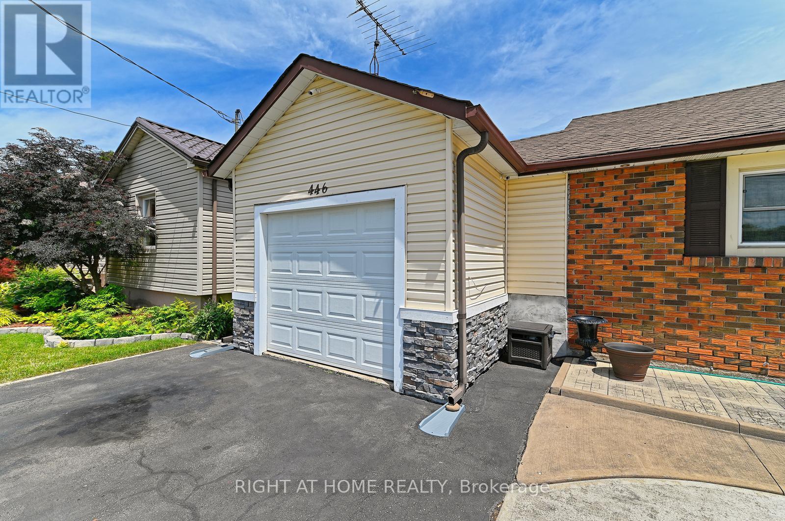446 Geneva Street, St. Catharines, Ontario  L2N 2H3 - Photo 4 - X13844188