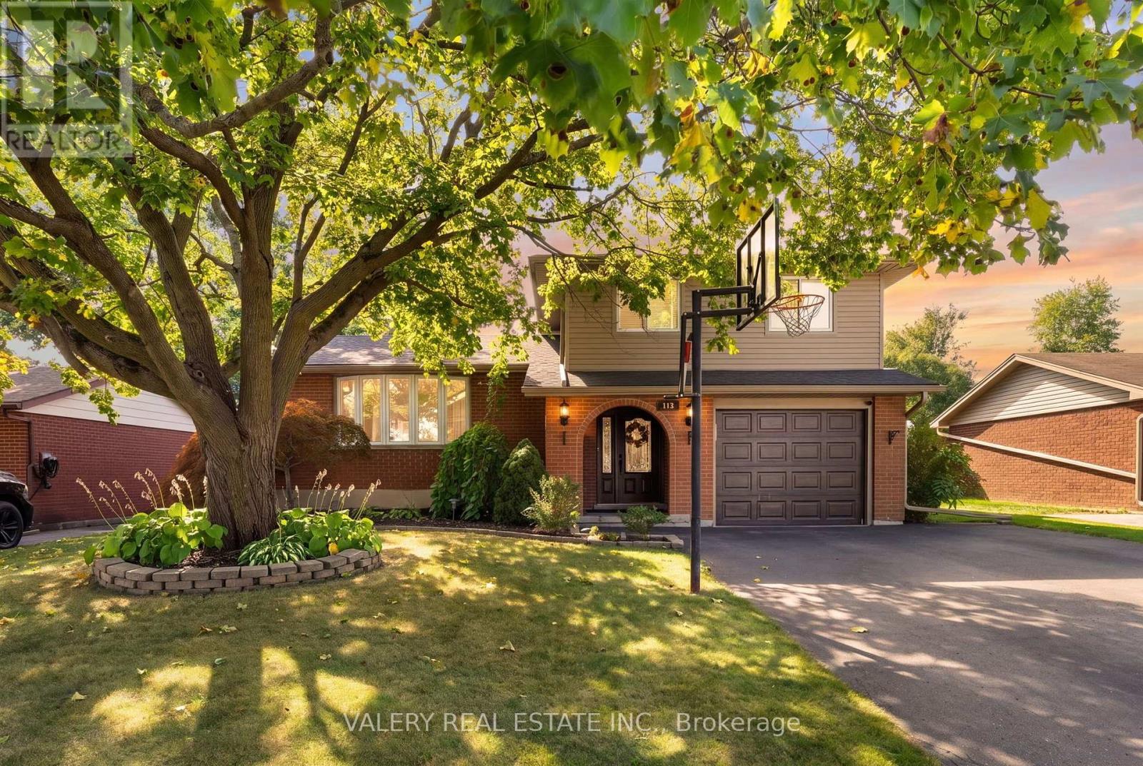 276 MAURICE STREET, Wilmot, Ontario