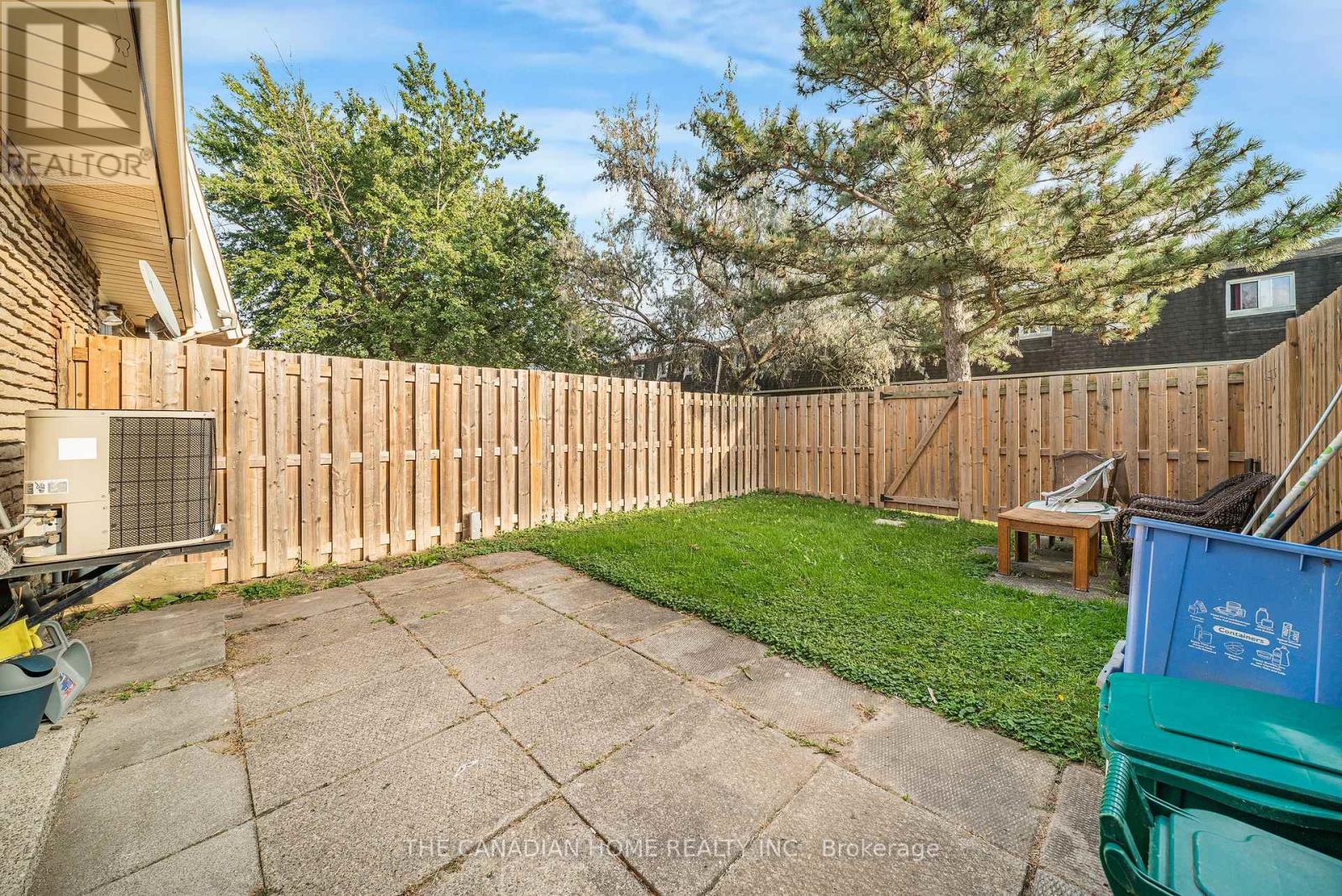 60 - 131 Rockwood Avenue, St. Catharines, Ontario  L2P 3K4 - Photo 28 - X13844348