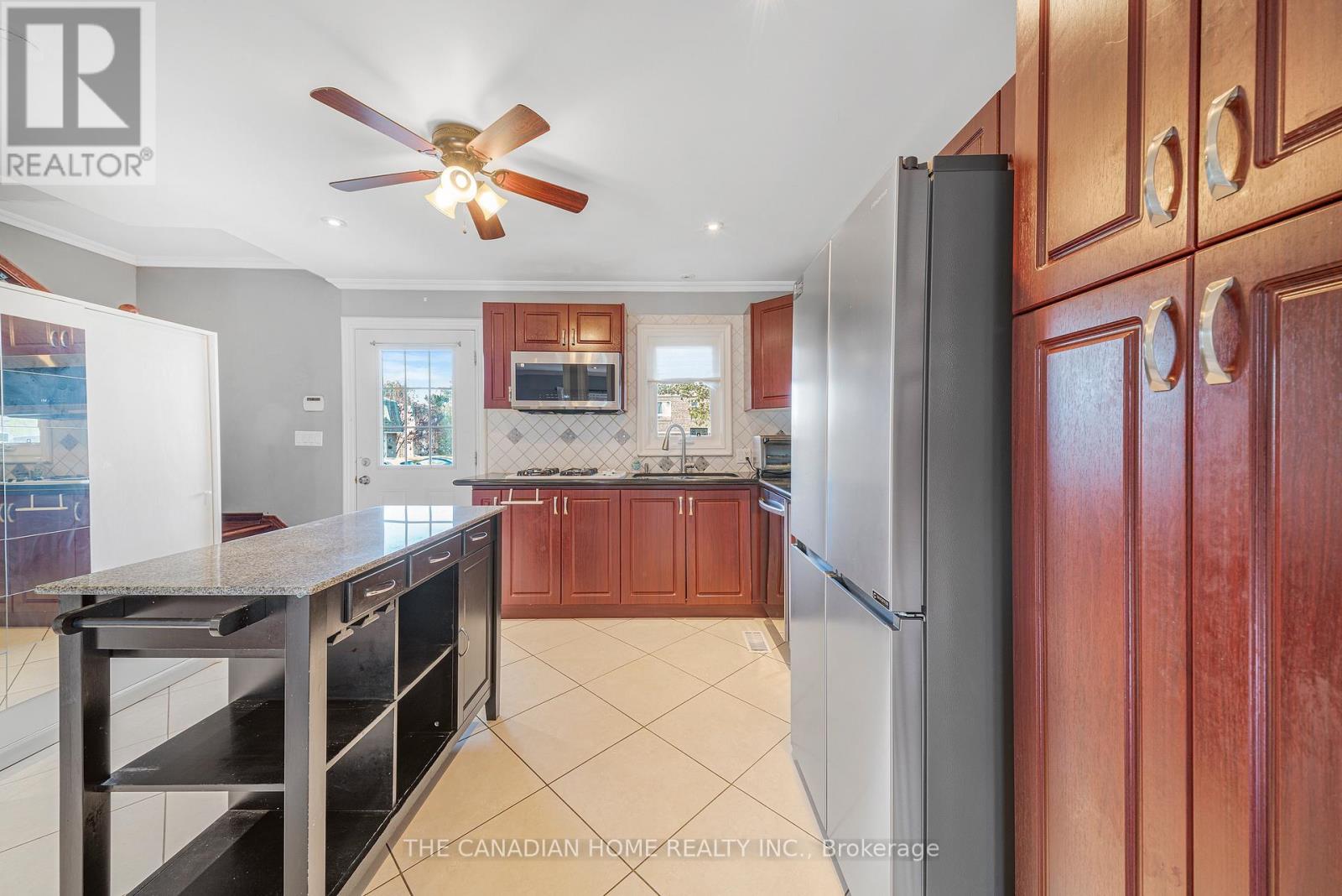 60 - 131 Rockwood Avenue, St. Catharines, Ontario  L2P 3K4 - Photo 8 - X13844348