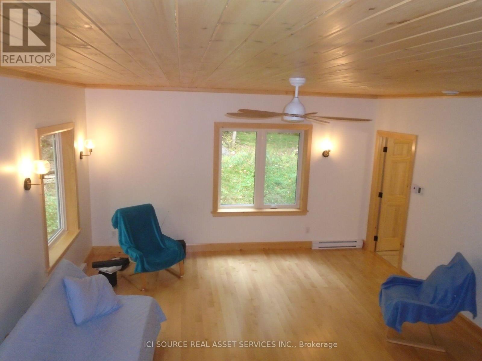2137 Bennett Lake Road, Tay Valley, Ontario  K0G 1A0 - Photo 3 - X13844374
