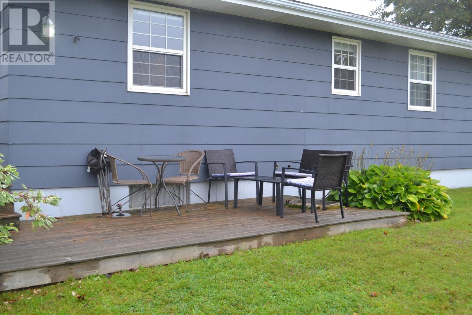 103 Oak Drive, Sherwood, Prince Edward Island  C1A 7Y8 - Photo 3 - 202624689