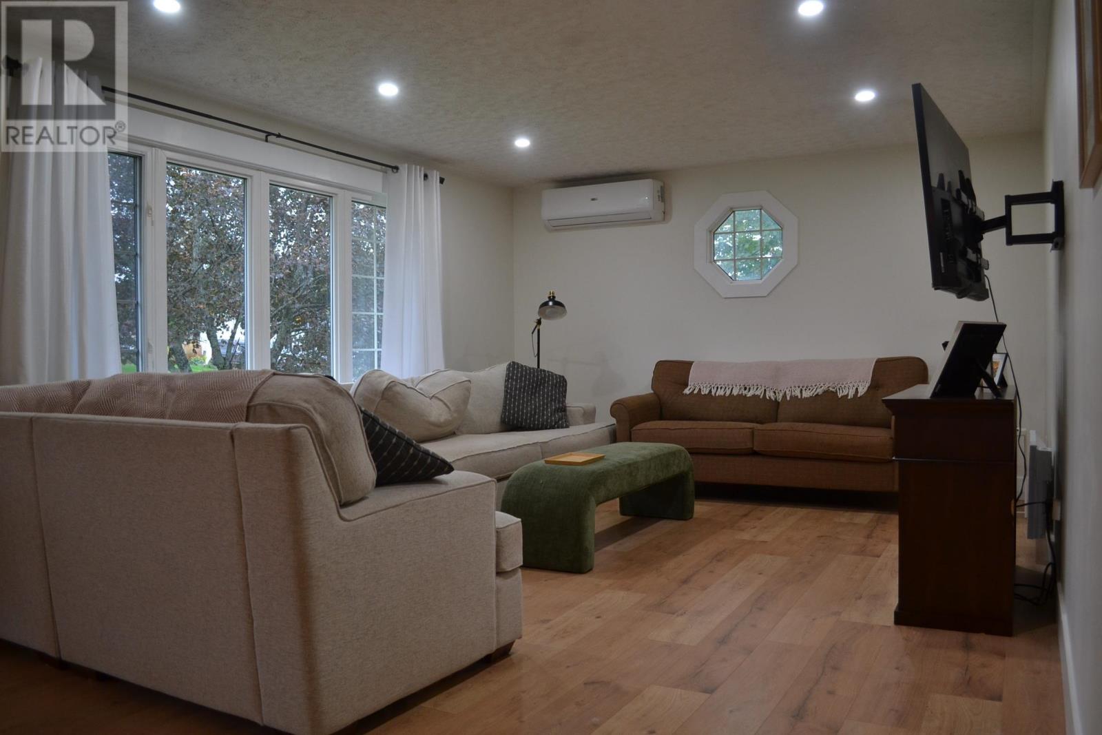 103 Oak Drive, Sherwood, Prince Edward Island  C1A 7Y8 - Photo 9 - 202624689