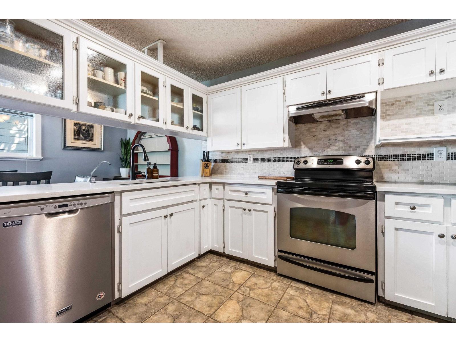 8880 ALLARD STREET|Chilliwack Proper West