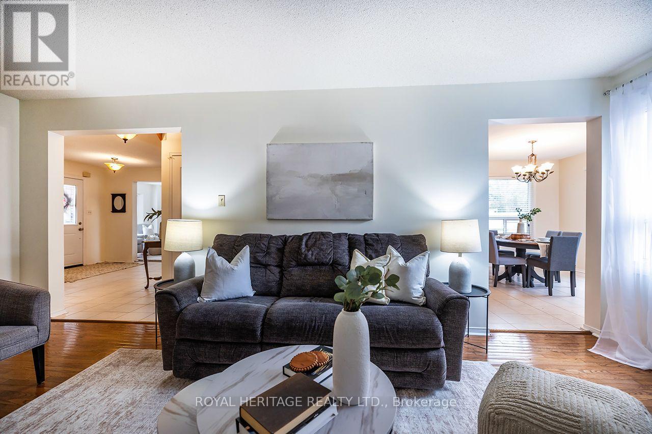 61 Forest Hts Street, Whitby, Ontario  L1R 1T8 - Photo 12 - E13844372