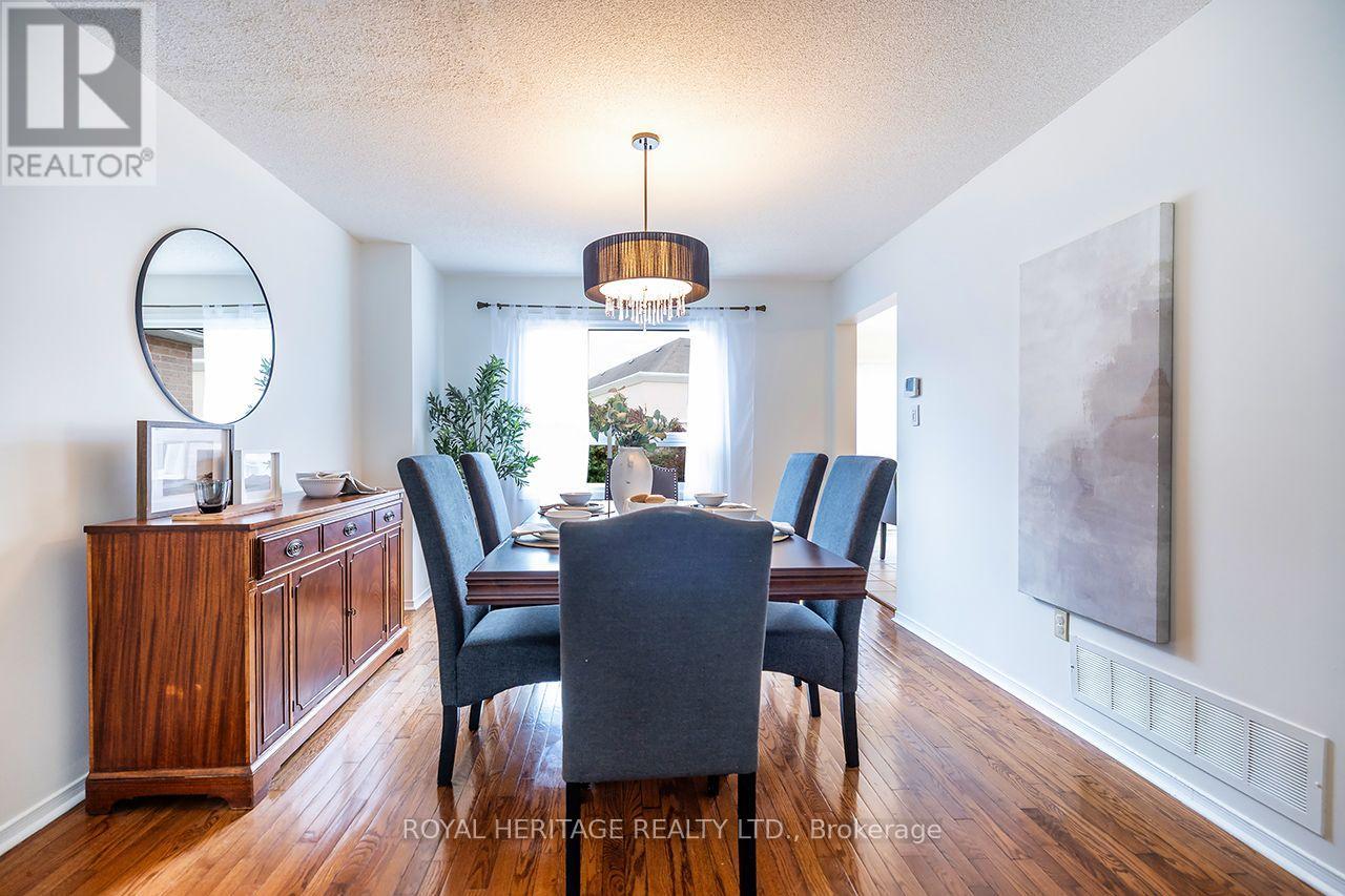 61 Forest Hts Street, Whitby, Ontario  L1R 1T8 - Photo 7 - E13844372