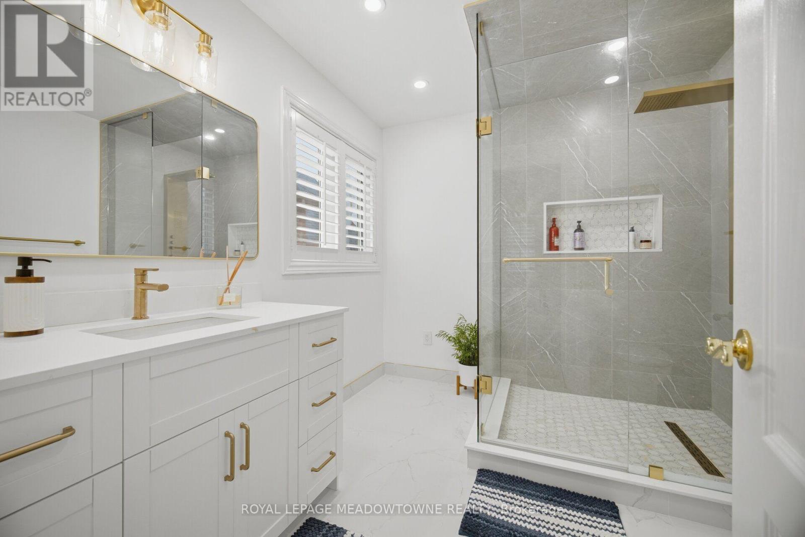 6623 Blackheath Ridge, Mississauga, Ontario  L5W 1Z7 - Photo 13 - W13765132