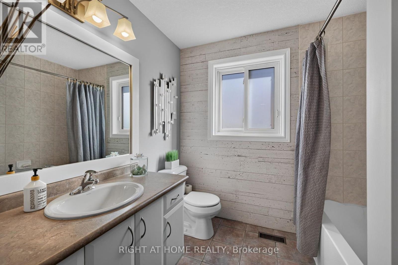 1032 Byronmanor Road, London South, Ontario  N6K 5B1 - Photo 31 - X13844462