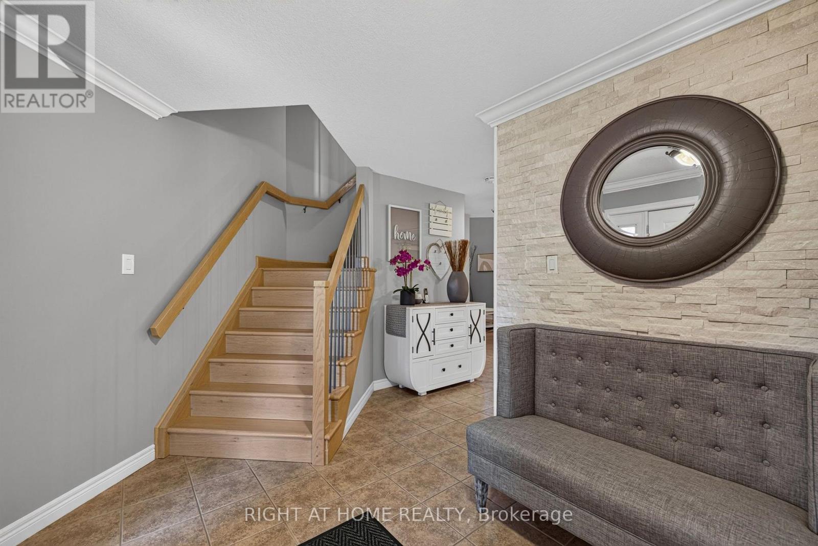 1032 Byronmanor Road, London South, Ontario  N6K 5B1 - Photo 7 - X13844462