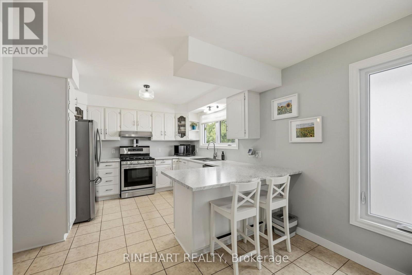 17 Applewood Lane, London South, Ontario  N6J 3P9 - Photo 15 - X13844498