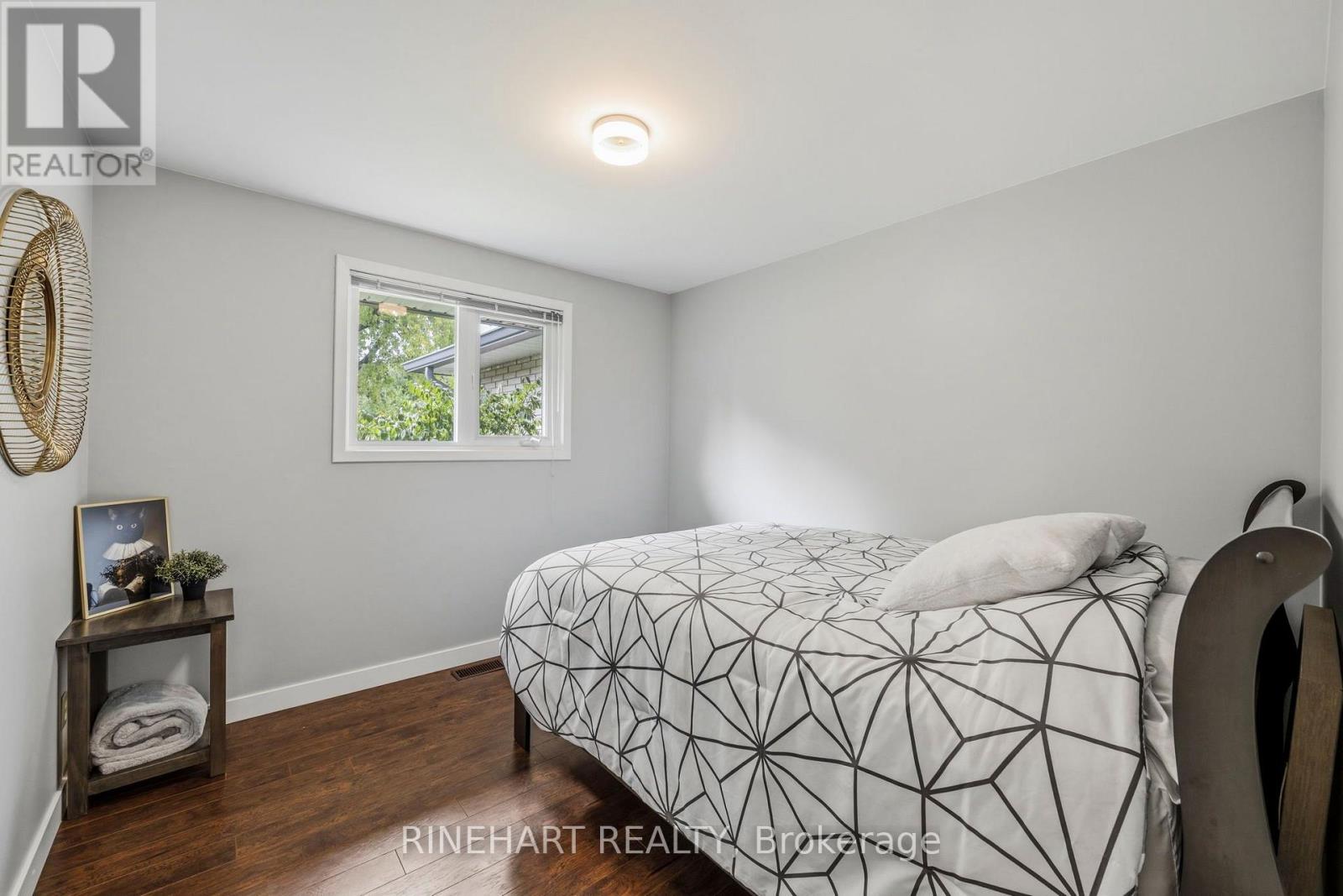 17 Applewood Lane, London South, Ontario  N6J 3P9 - Photo 20 - X13844498