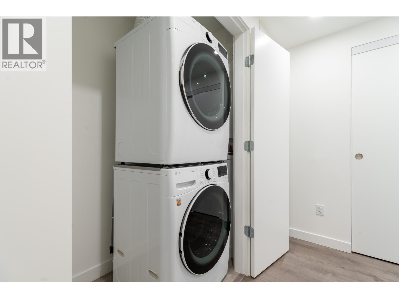 1701 6468 Willingdon, Burnaby, British Columbia  V3H 0L3 - Photo 21 - R3170909
