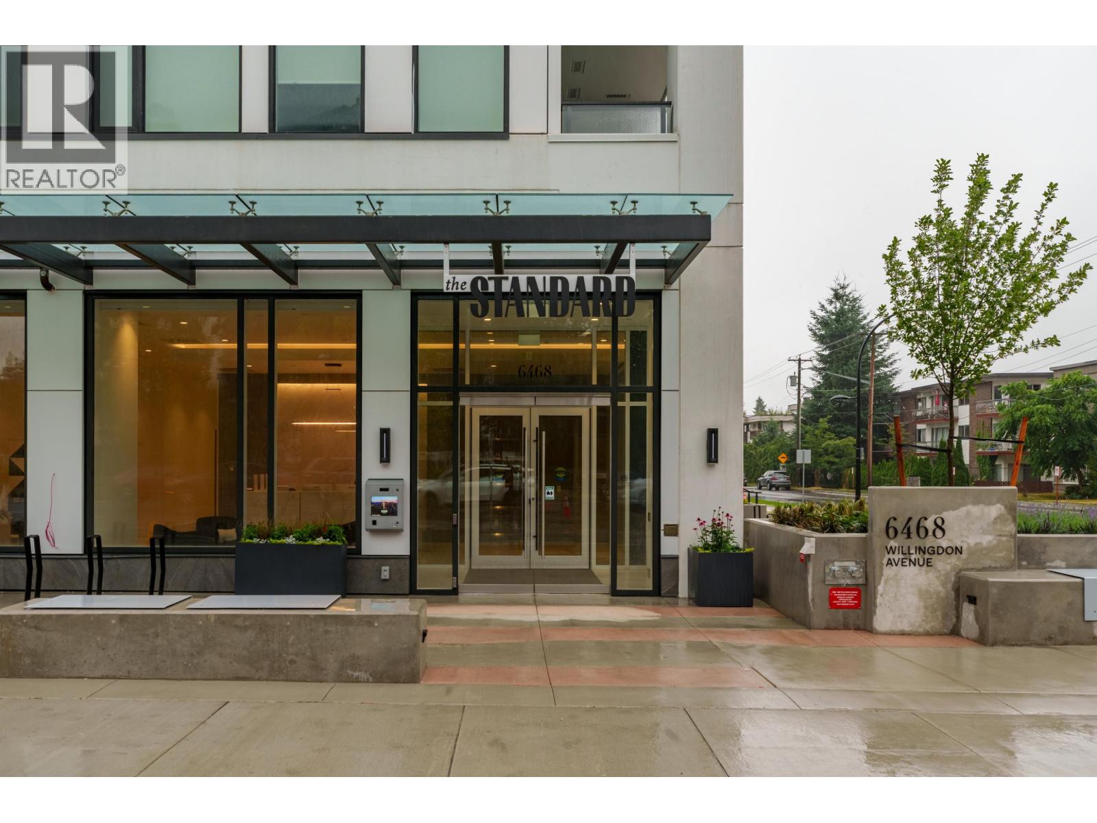 1701 6468 Willingdon, Burnaby, British Columbia  V3H 0L3 - Photo 2 - R3170909
