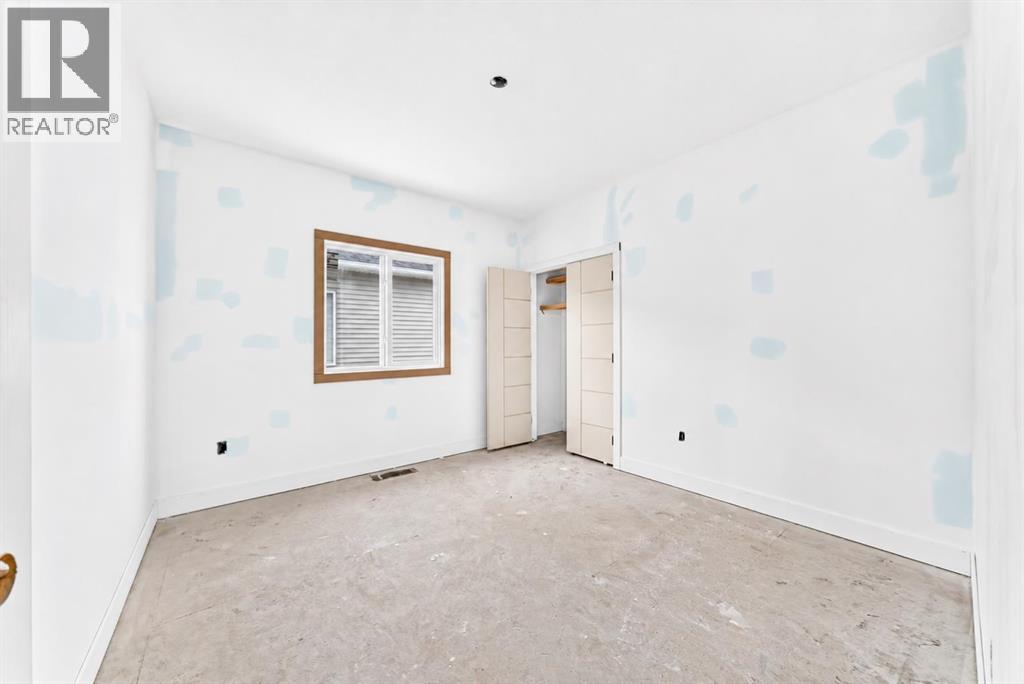 564 Livingston Way