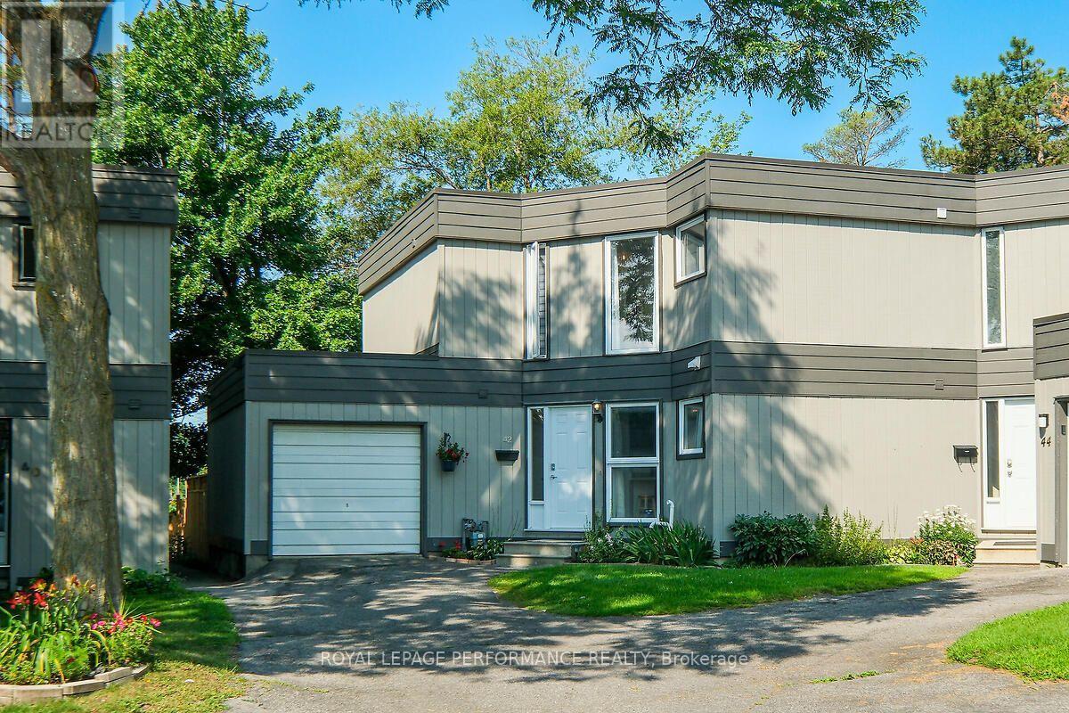 28 - 42 Compata Way, Ottawa, Ontario  K1B 4W9 - Photo 2 - X13844458