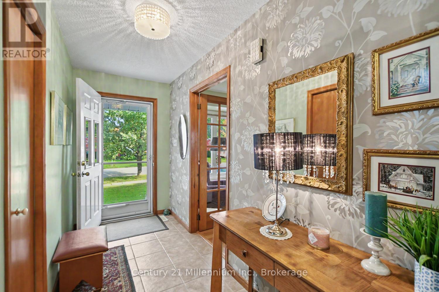 18 Dillon Drive, Collingwood, Ontario  L9Y 4S3 - Photo 14 - S13844414