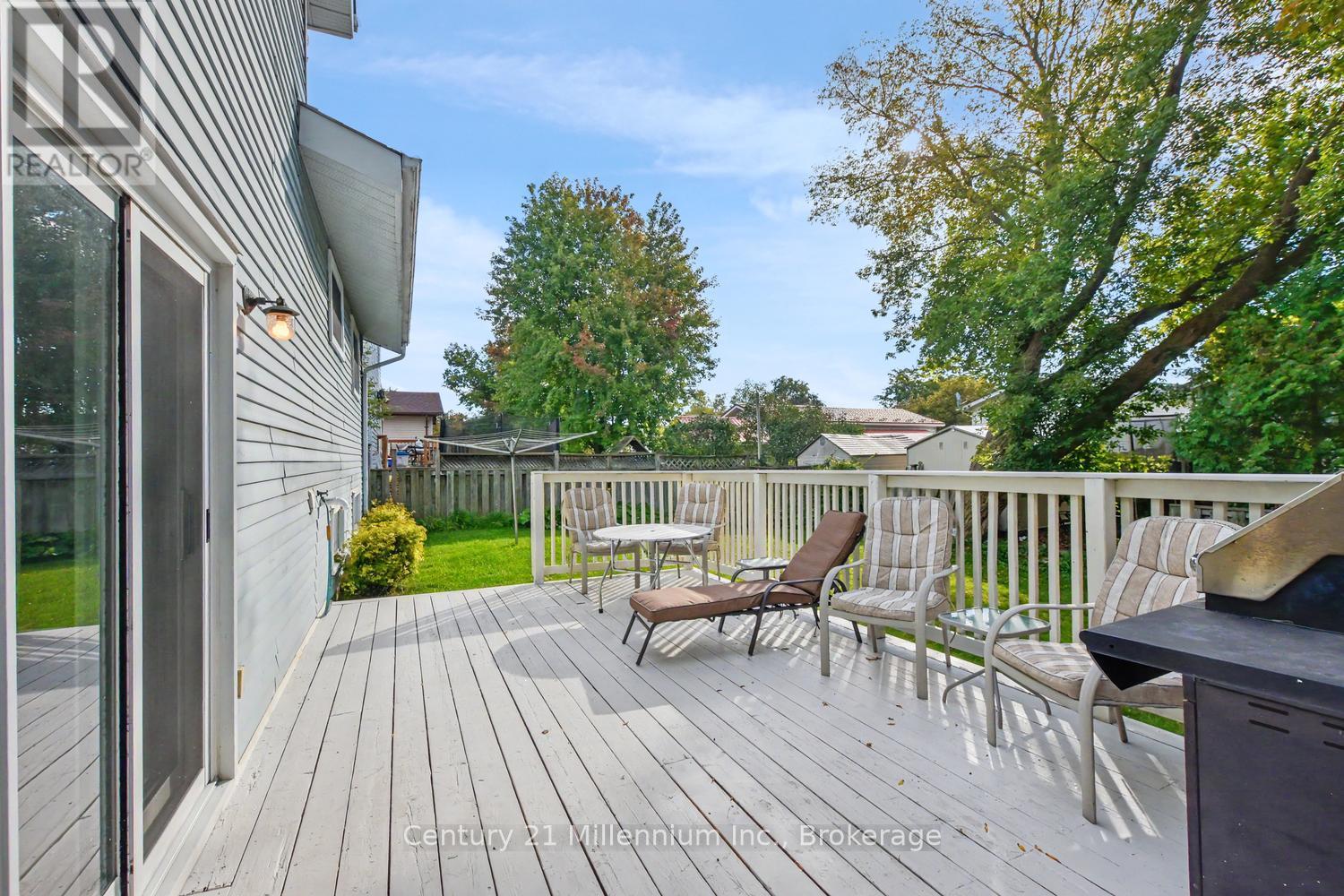 18 Dillon Drive, Collingwood, Ontario  L9Y 4S3 - Photo 8 - S13844414